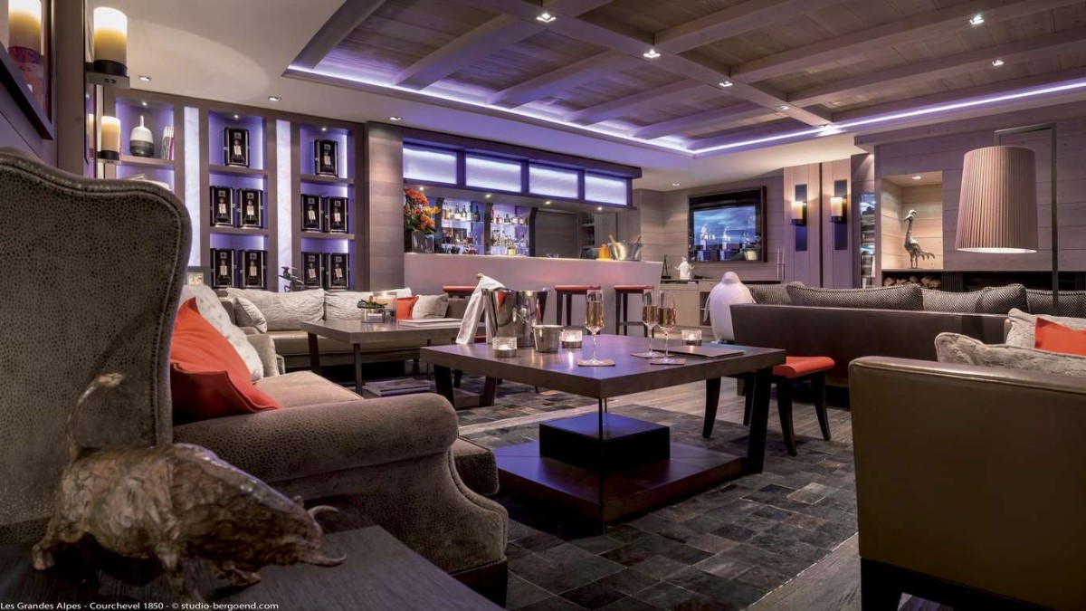 Emerald Apartment Emerald Apartment