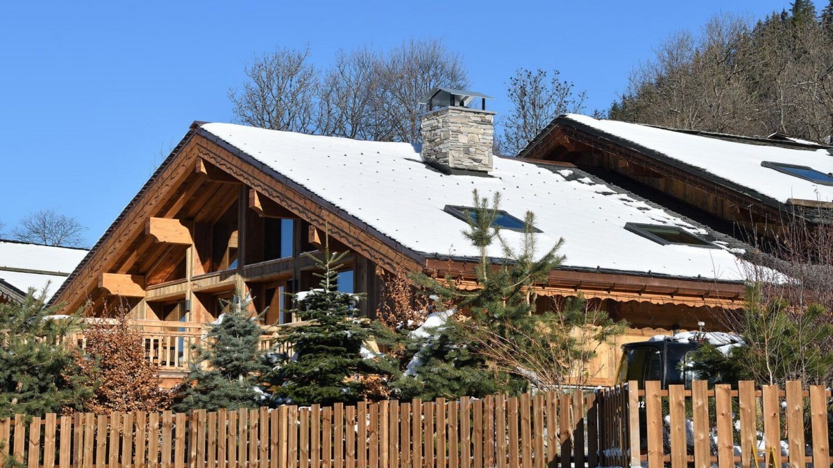 Chalet Black Peak