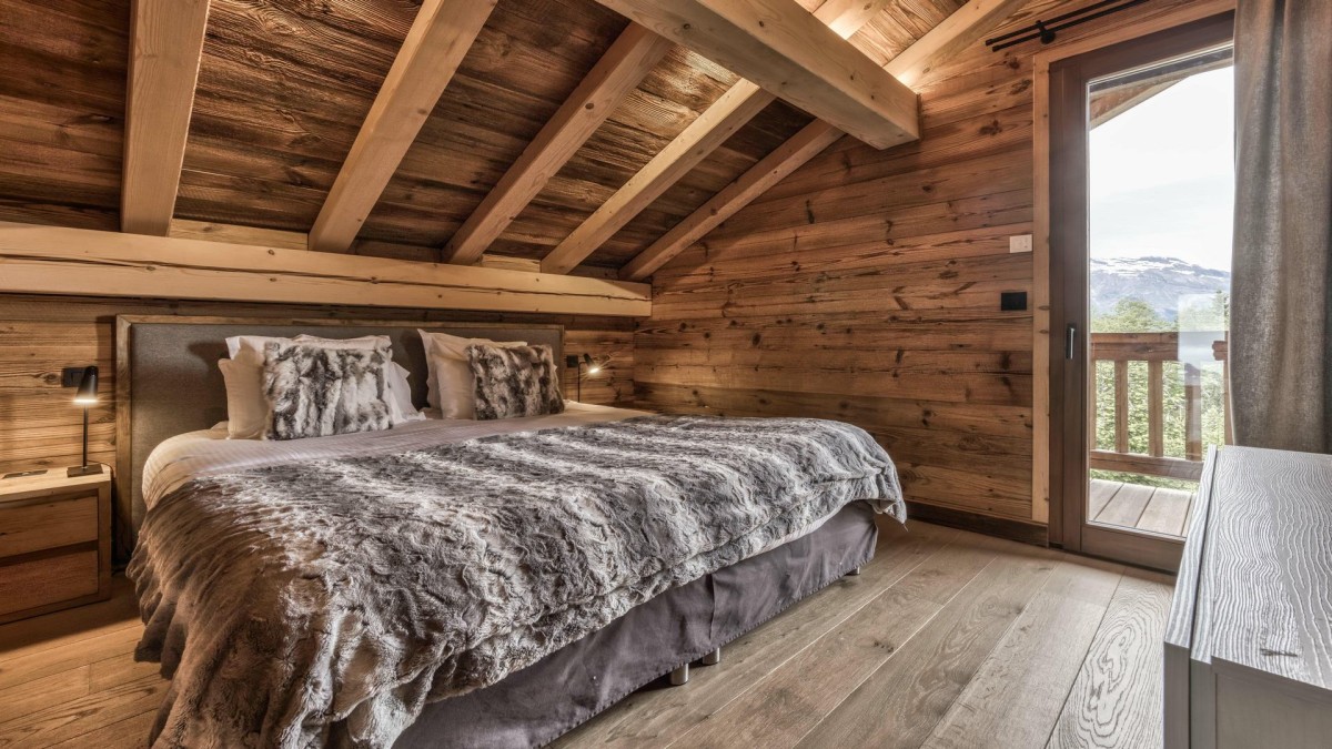 Chalet Grey Fox Chalet Grey Fox